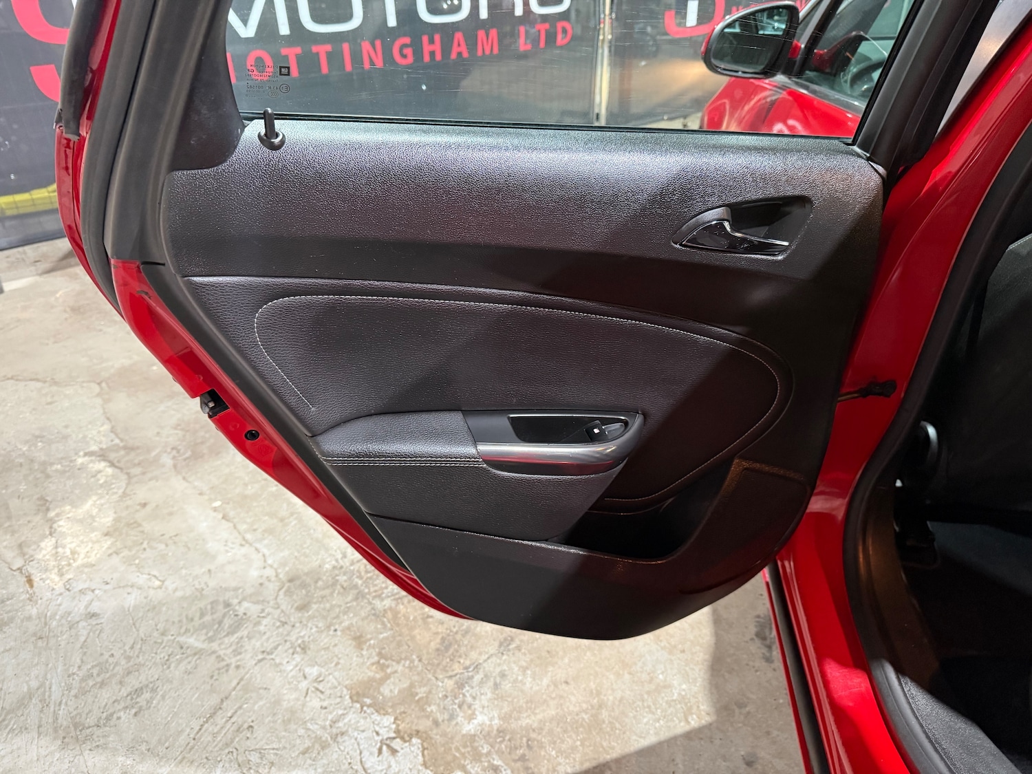 Used Vauxhall Astra 2010 for sale - 77313009: Photo 13