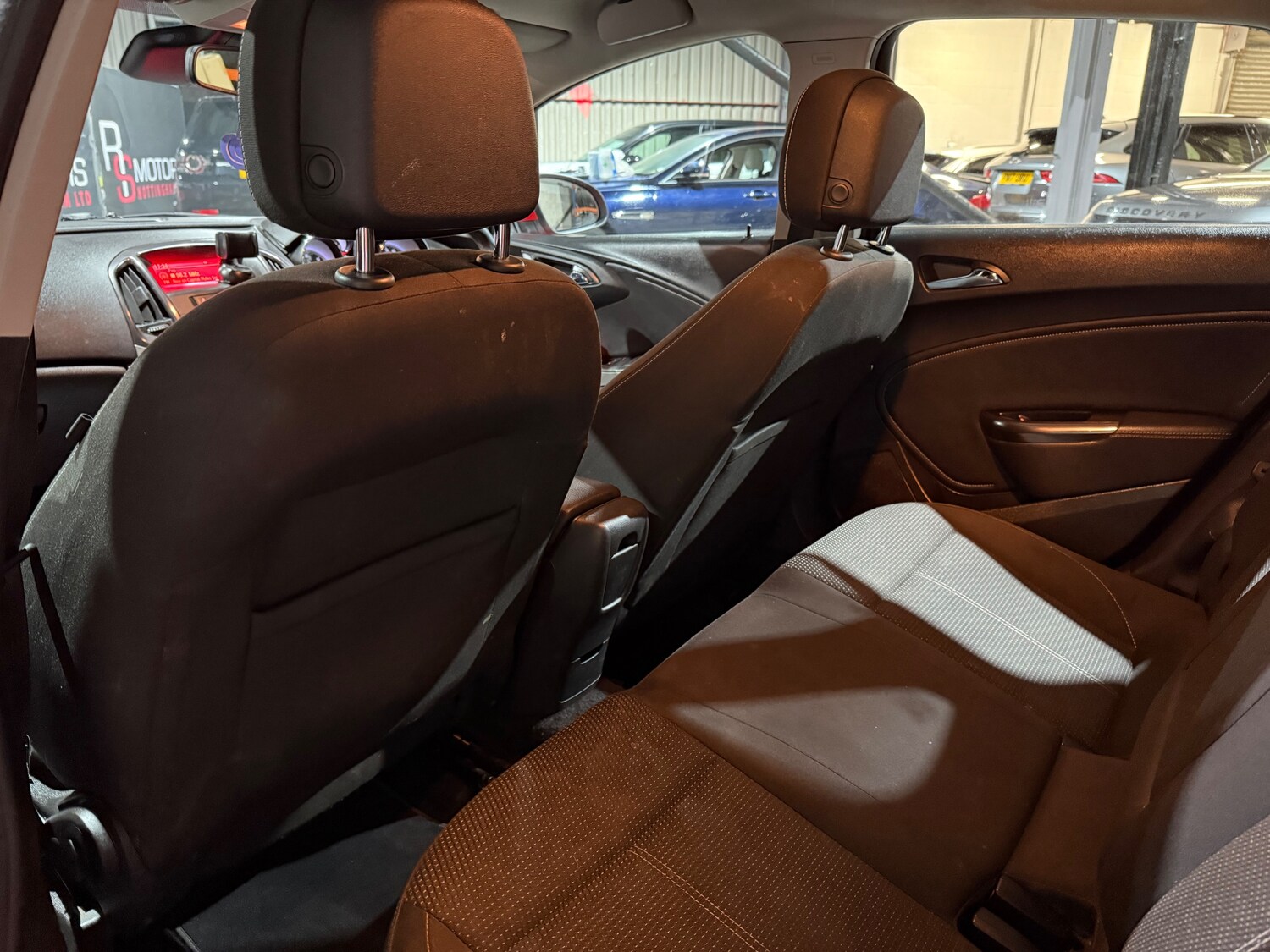 Used Vauxhall Astra 2010 for sale - 77313009: Photo 14