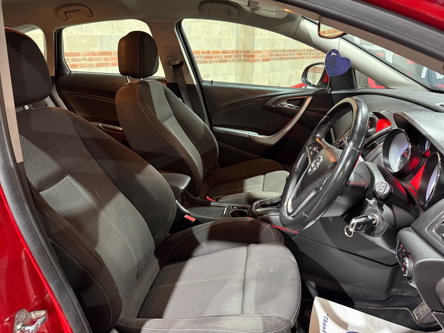 Used Vauxhall Astra 2010 for sale - 77313009: Photo 25