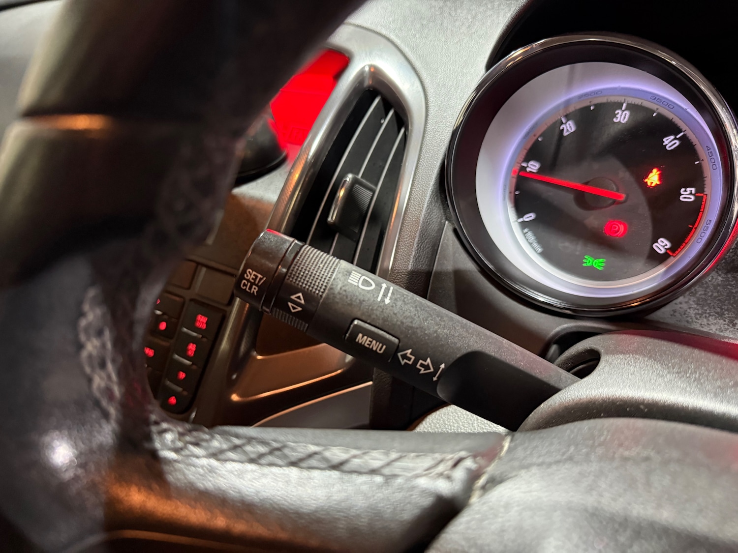 Used Vauxhall Astra 2010 for sale - 77313009: Photo 33