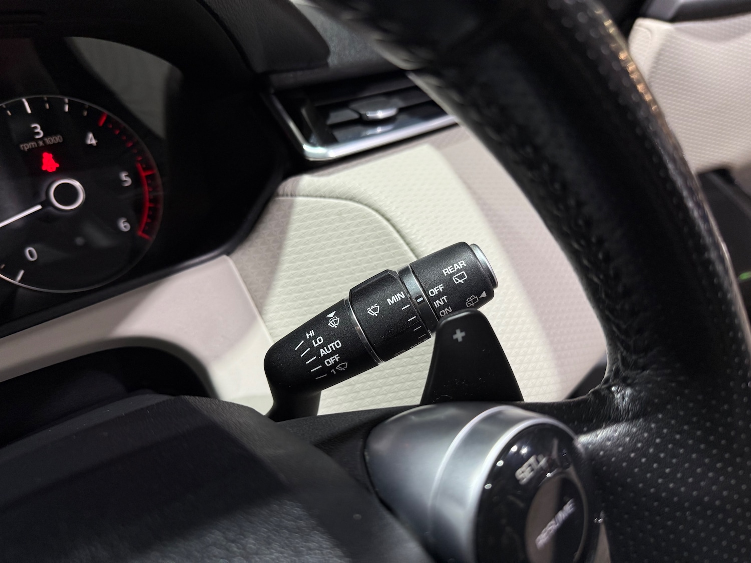 Used Land Rover Range Rover Velar 2018 for sale - 77546152: Photo 33