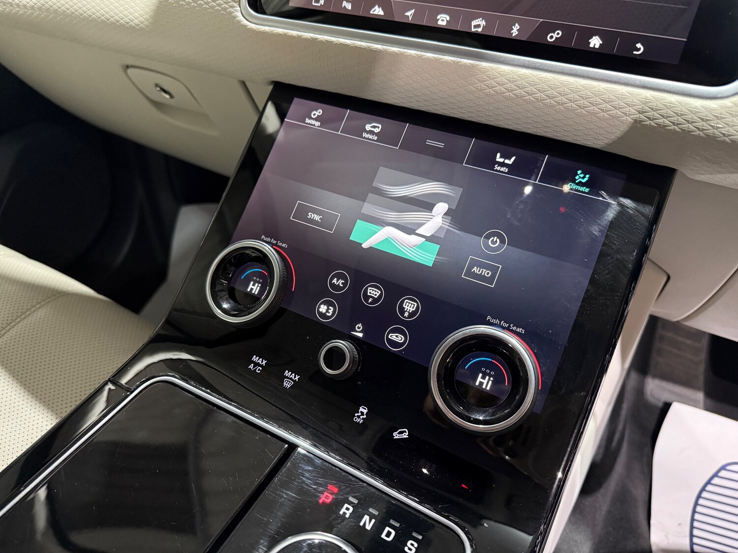 Used Land Rover Range Rover Velar 2018 for sale - 77546152: Photo 42