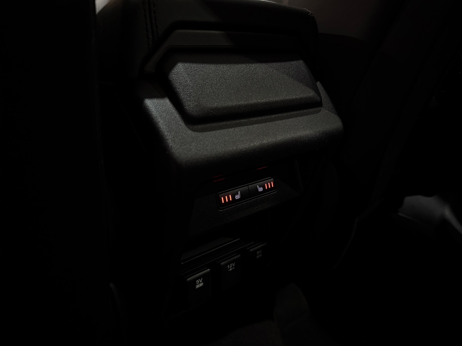 Used Land Rover Discovery Sport 2017 for sale - 76623761: Photo 18