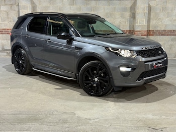 Used Land Rover Discovery Sport 2017 for sale - 76623761: Photo