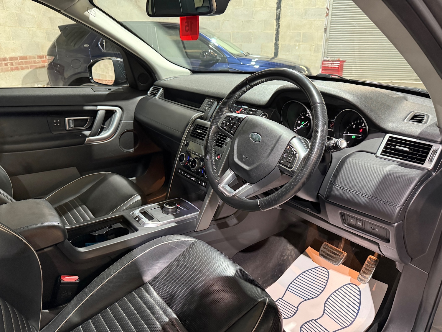 Used Land Rover Discovery Sport 2017 for sale - 76623761: Photo 30