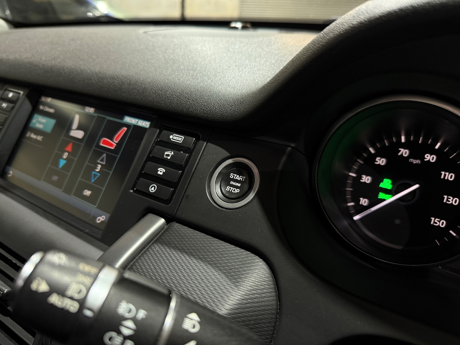 Used Land Rover Discovery Sport 2017 for sale - 76623761: Photo 38