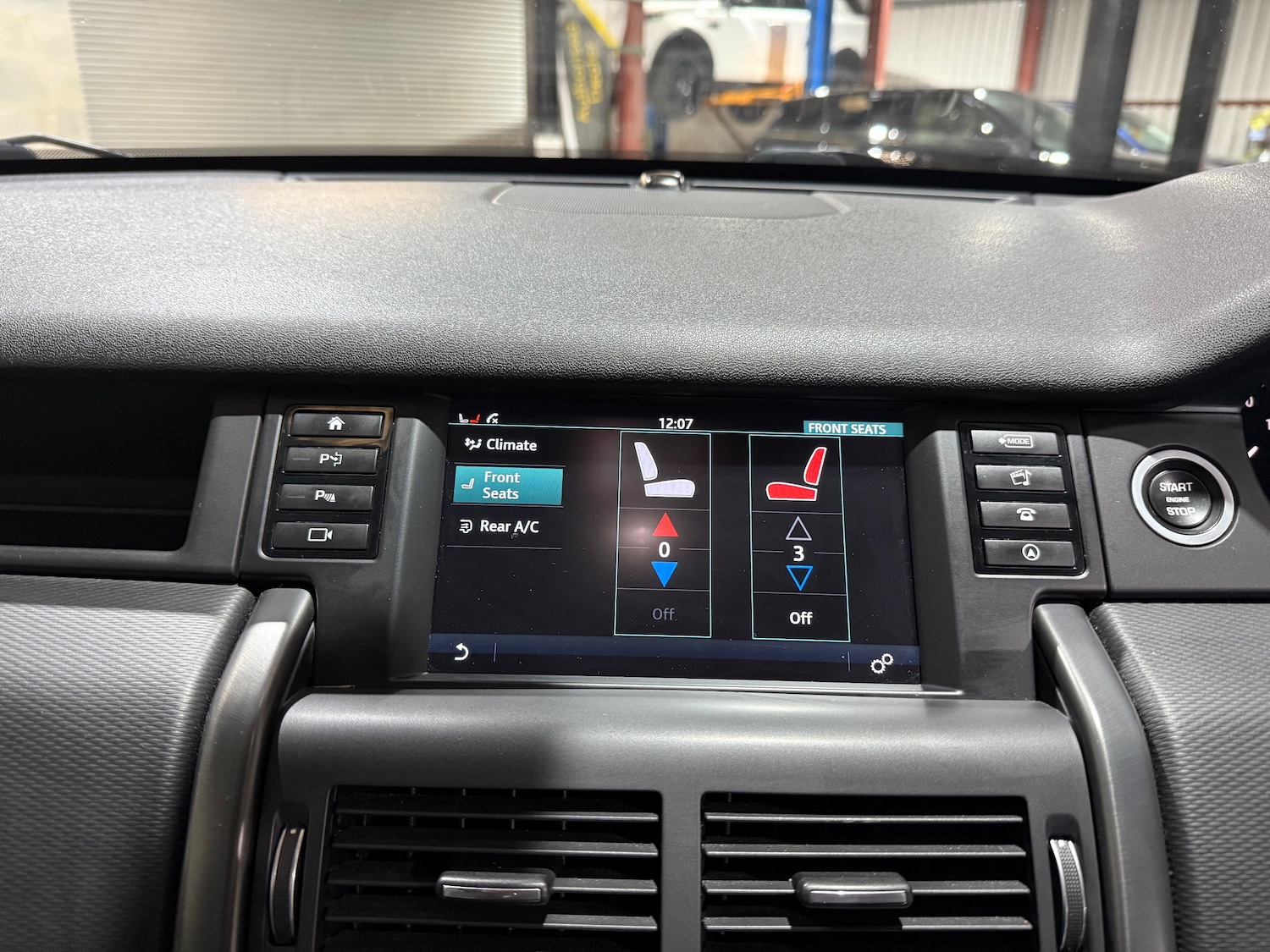 Used Land Rover Discovery Sport 2017 for sale - 76623761: Photo 39