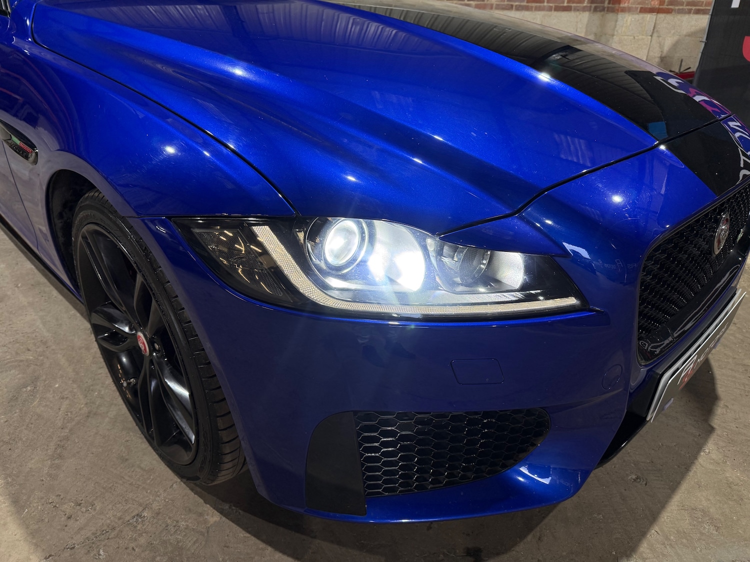 Used Jaguar XF 2016 for sale - 77327244: Photo 55