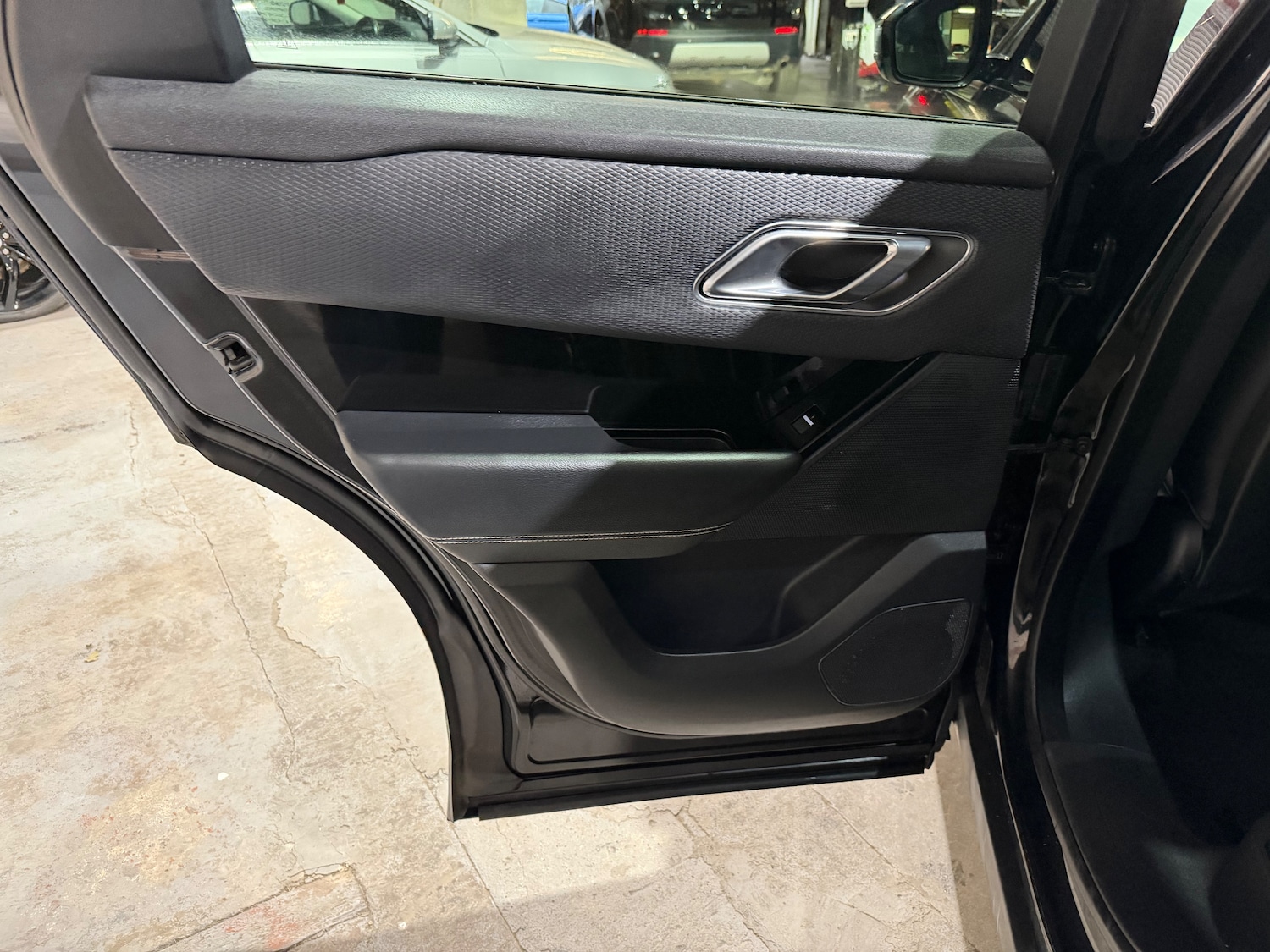 Used Land Rover Range Rover Velar 2018 for sale - 77056245: Photo 15