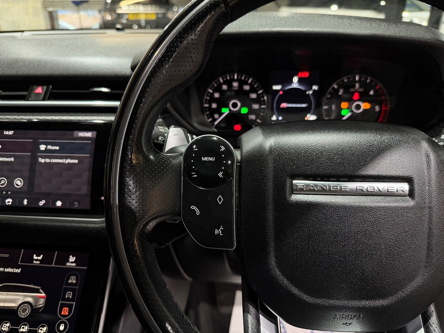 Used Land Rover Range Rover Velar 2018 for sale - 77056245: Photo 32