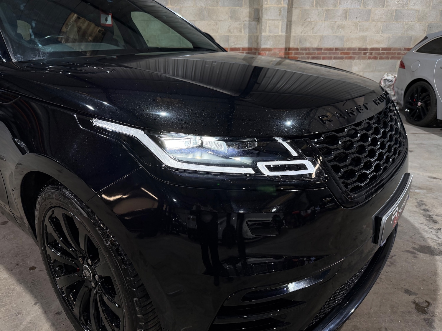 Used Land Rover Range Rover Velar 2018 for sale - 77056245: Photo 55
