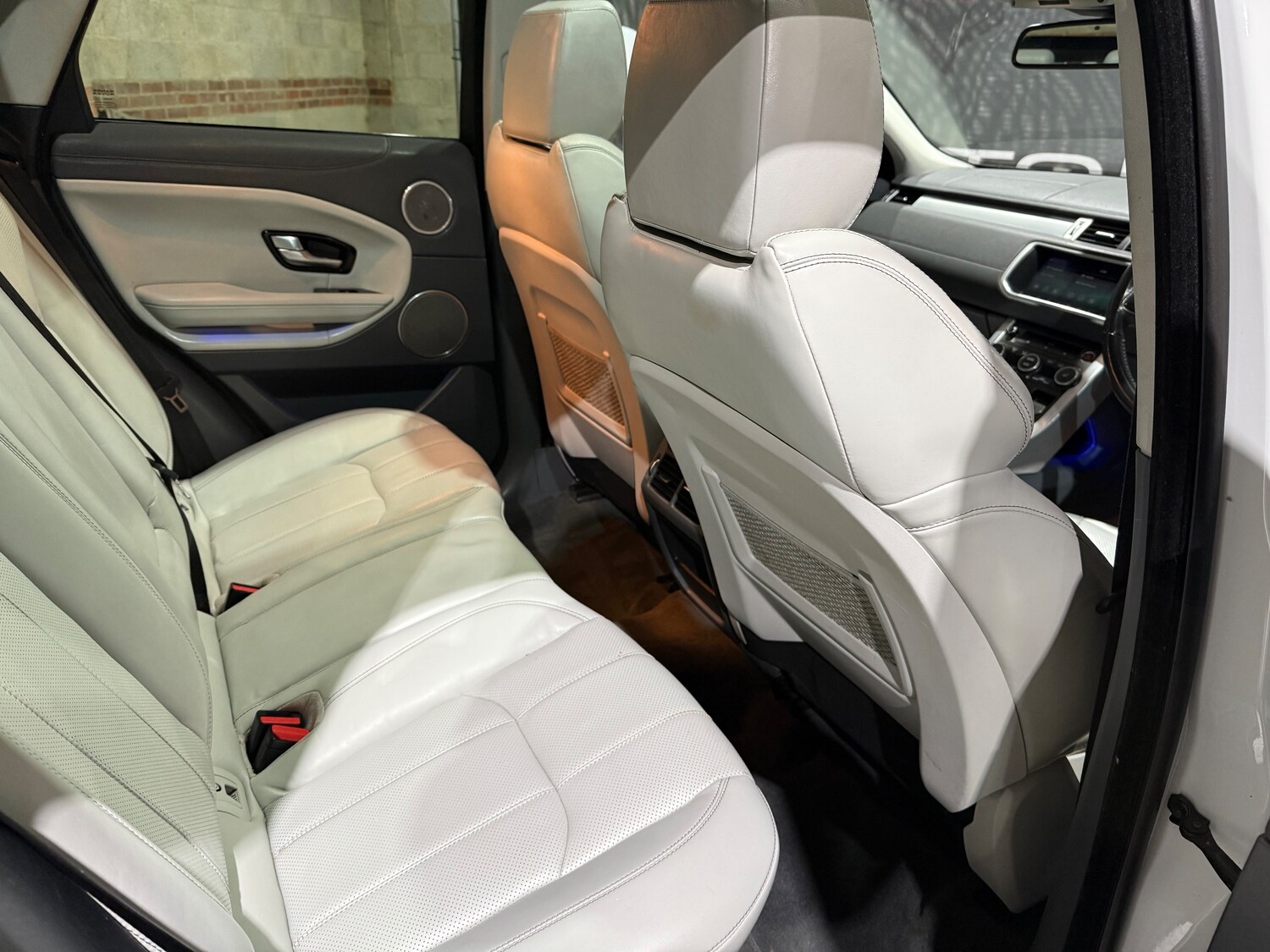 Used Land Rover Range Rover Evoque 2018 for sale - 77885531: Photo 33