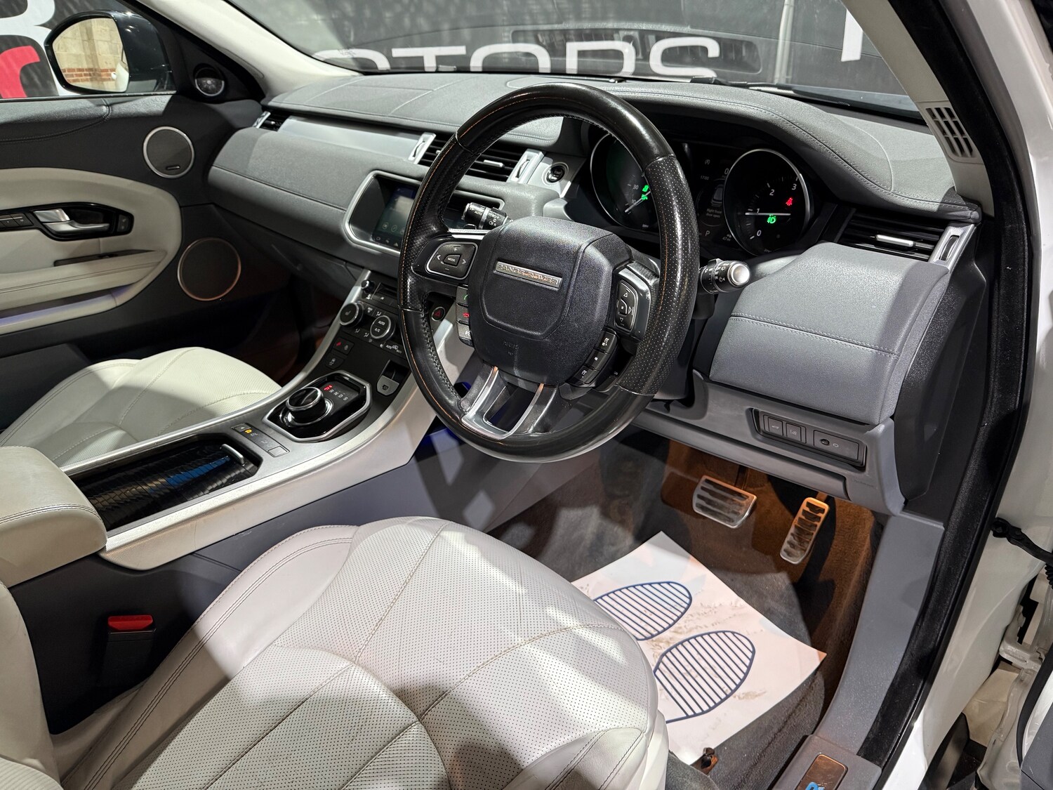 Used Land Rover Range Rover Evoque 2018 for sale - 77885531: Photo 36