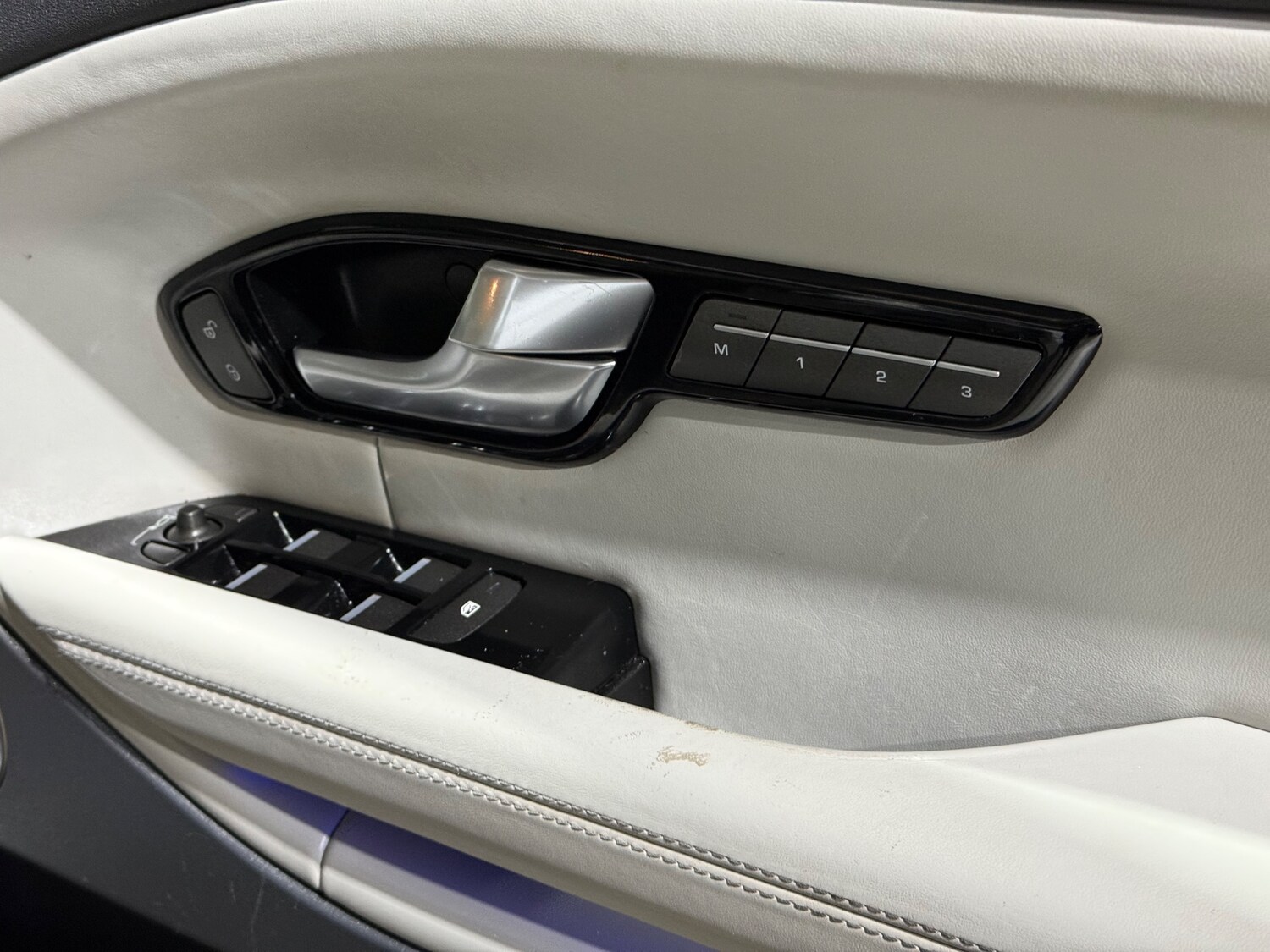 Used Land Rover Range Rover Evoque 2018 for sale - 77885531: Photo 39