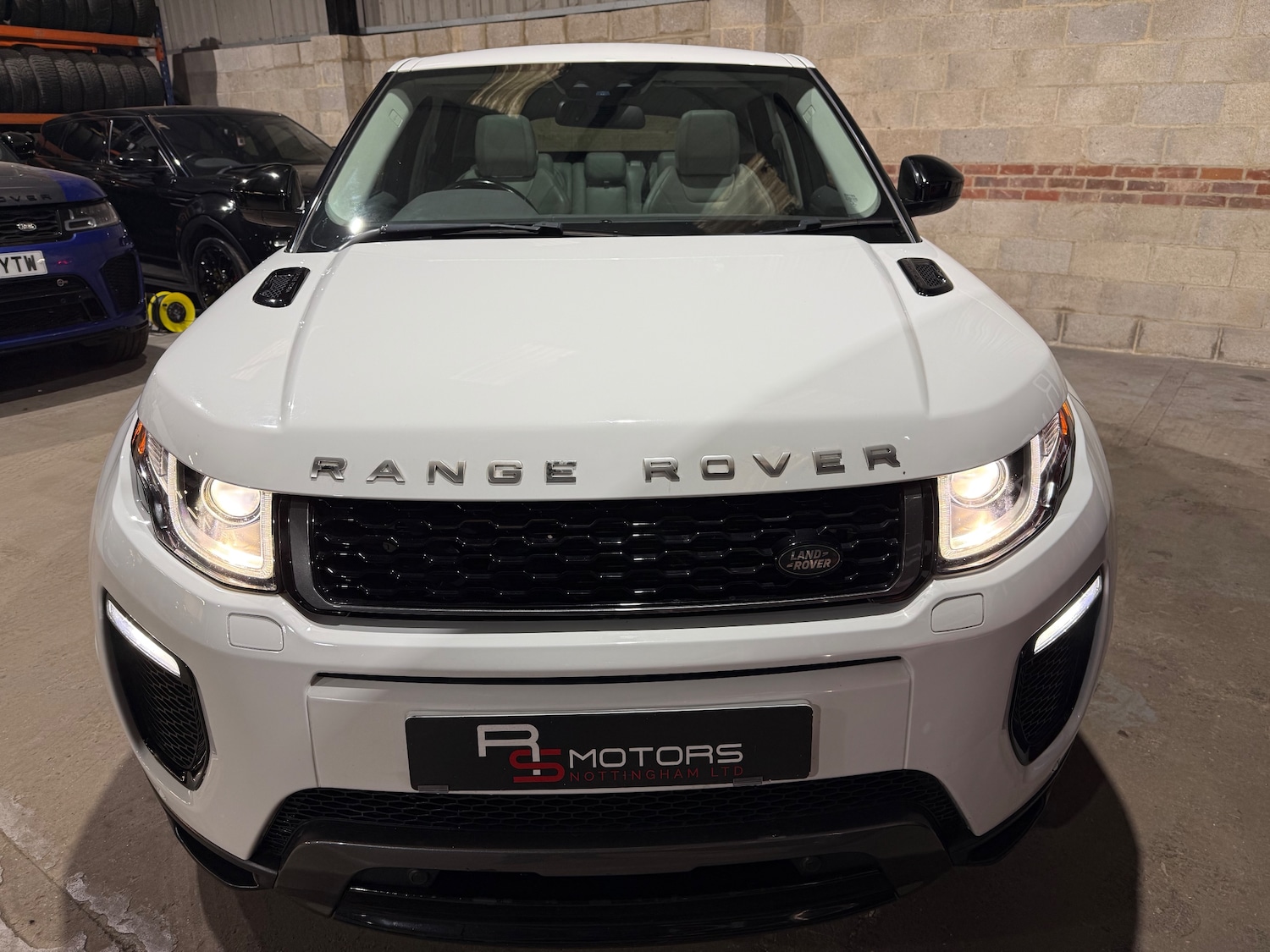 Used Land Rover Range Rover Evoque 2018 for sale - 77885531: Photo 8