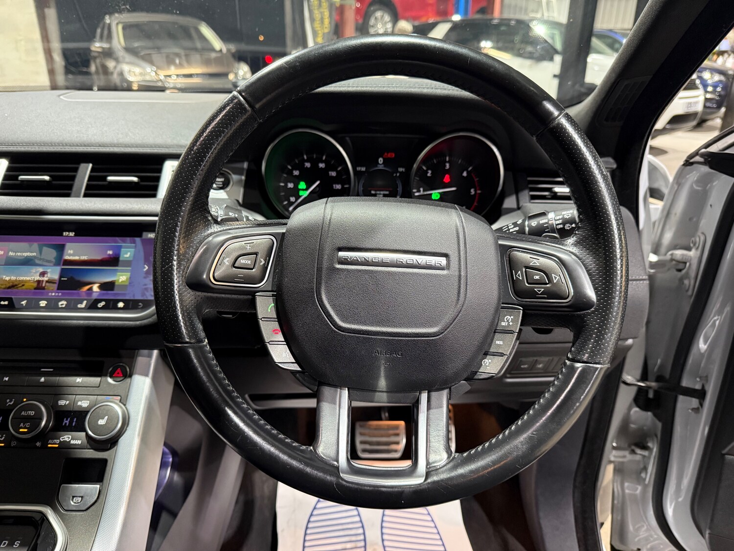 Used Land Rover Range Rover Evoque 2017 for sale - 76445599: Photo 29