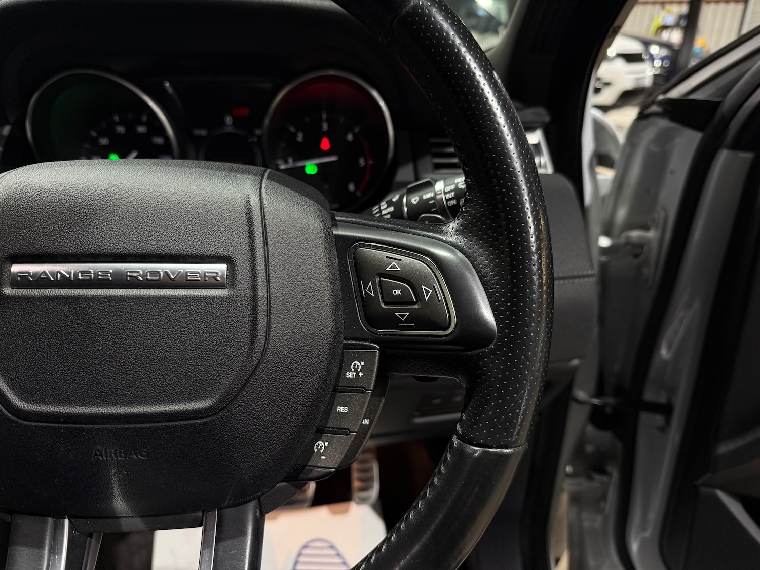 Used Land Rover Range Rover Evoque 2017 for sale - 76445599: Photo 31