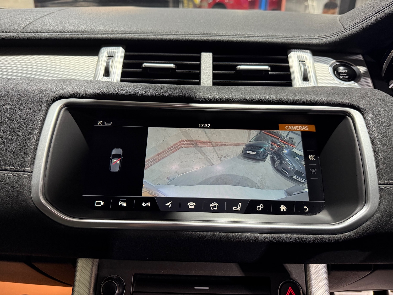 Used Land Rover Range Rover Evoque 2017 for sale - 76445599: Photo 37