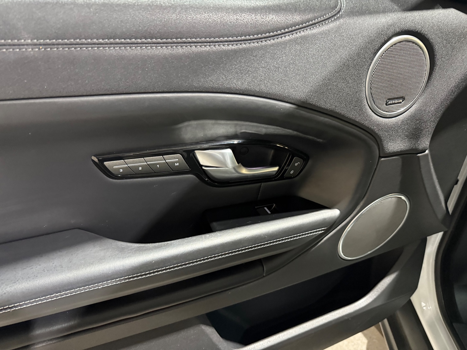 Used Land Rover Range Rover Evoque 2017 for sale - 76445599: Photo 9