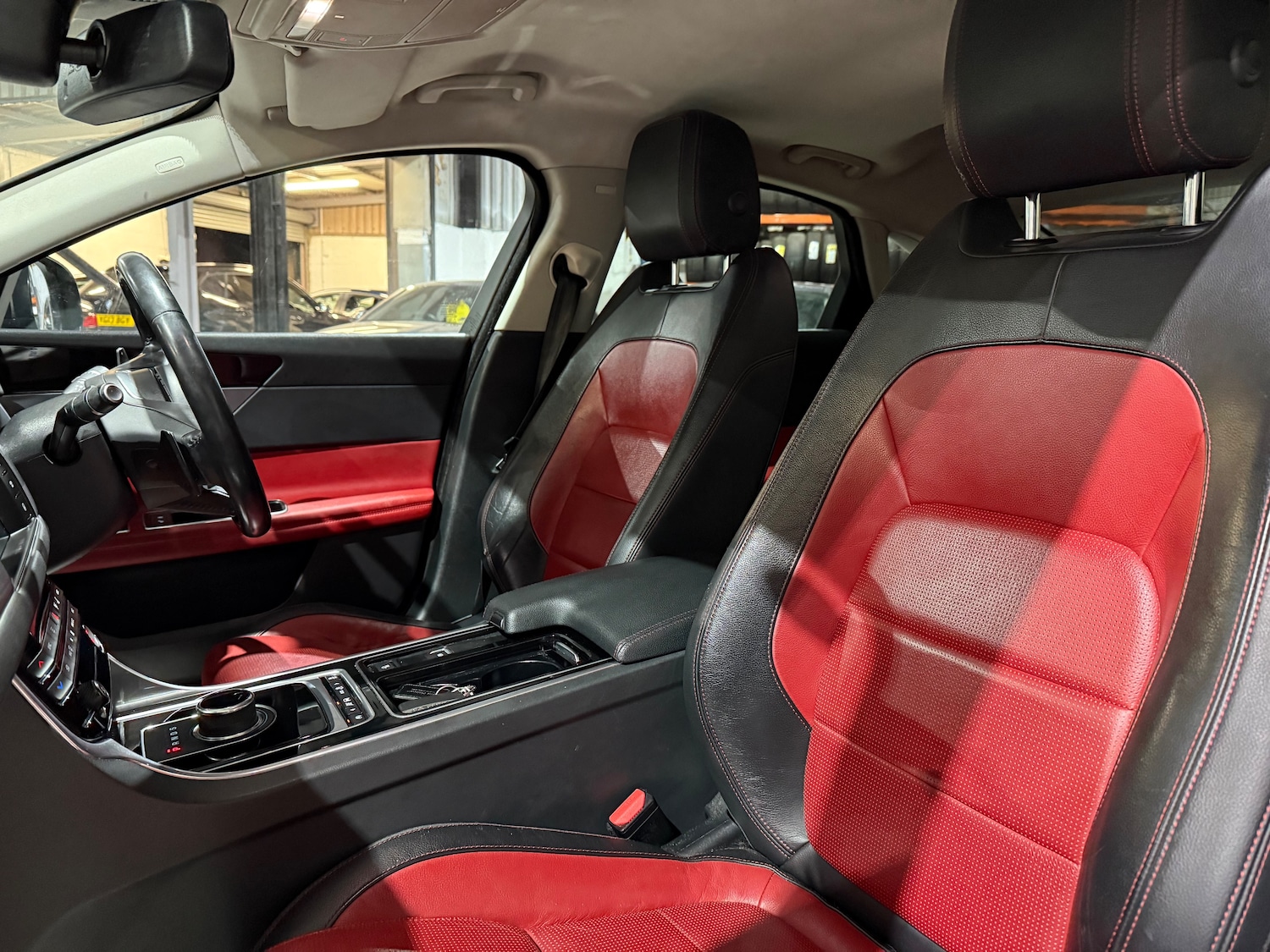 Used Jaguar XF 2016 for sale - 77262884: Photo 10