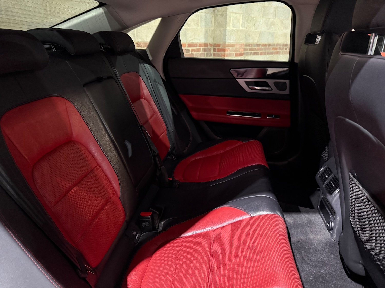 Used Jaguar XF 2016 for sale - 77262884: Photo 18