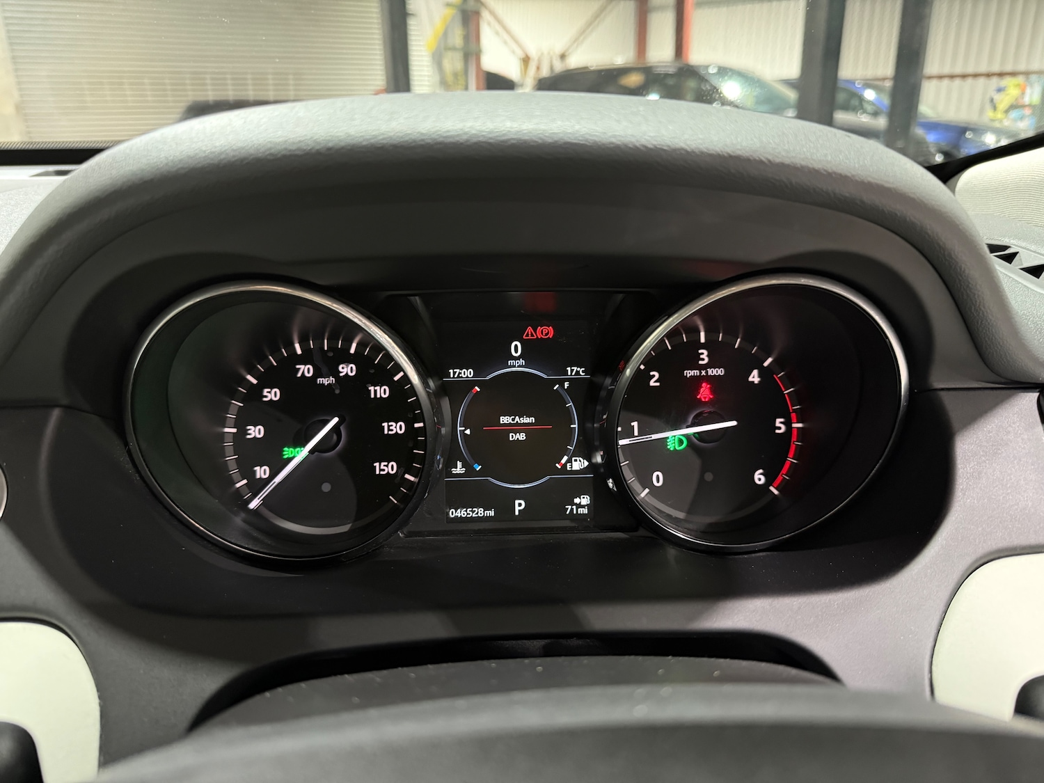 Used Land Rover Discovery Sport 2017 for sale - 76125491: Photo 39