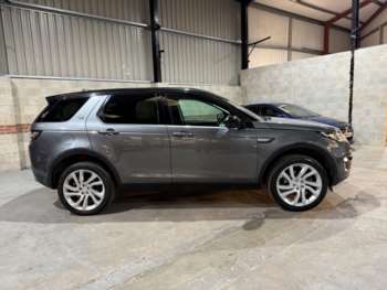 Used Land Rover Discovery Sport 2016 for sale - 75250325: Photo