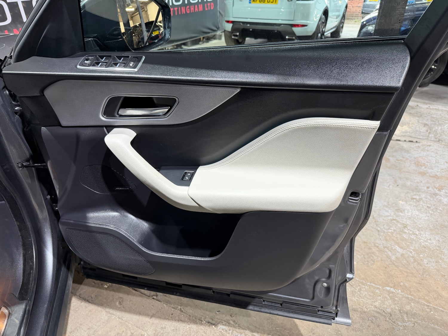 Used Jaguar F-Pace 2016 for sale - 78107092: Photo 23