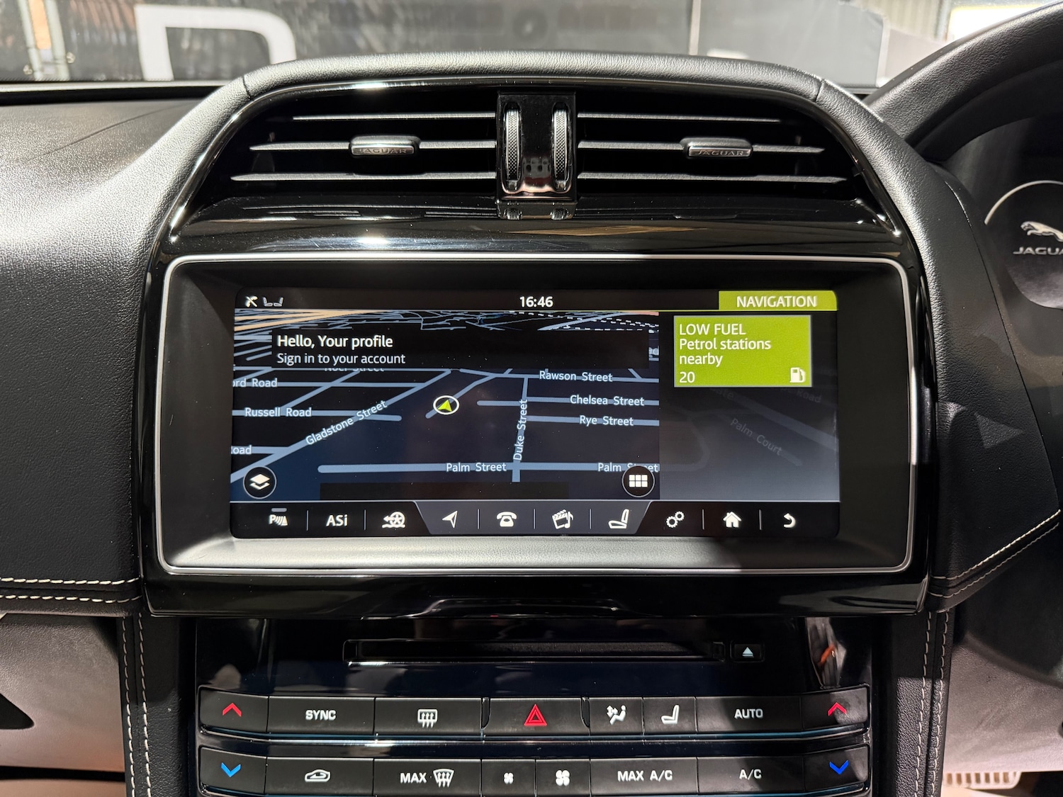 Used Jaguar F-Pace 2016 for sale - 78107092: Photo 39