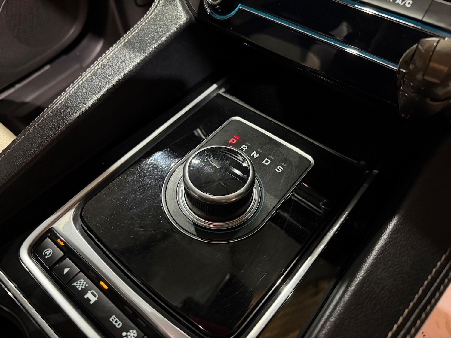 Used Jaguar F-Pace 2016 for sale - 78107092: Photo 44