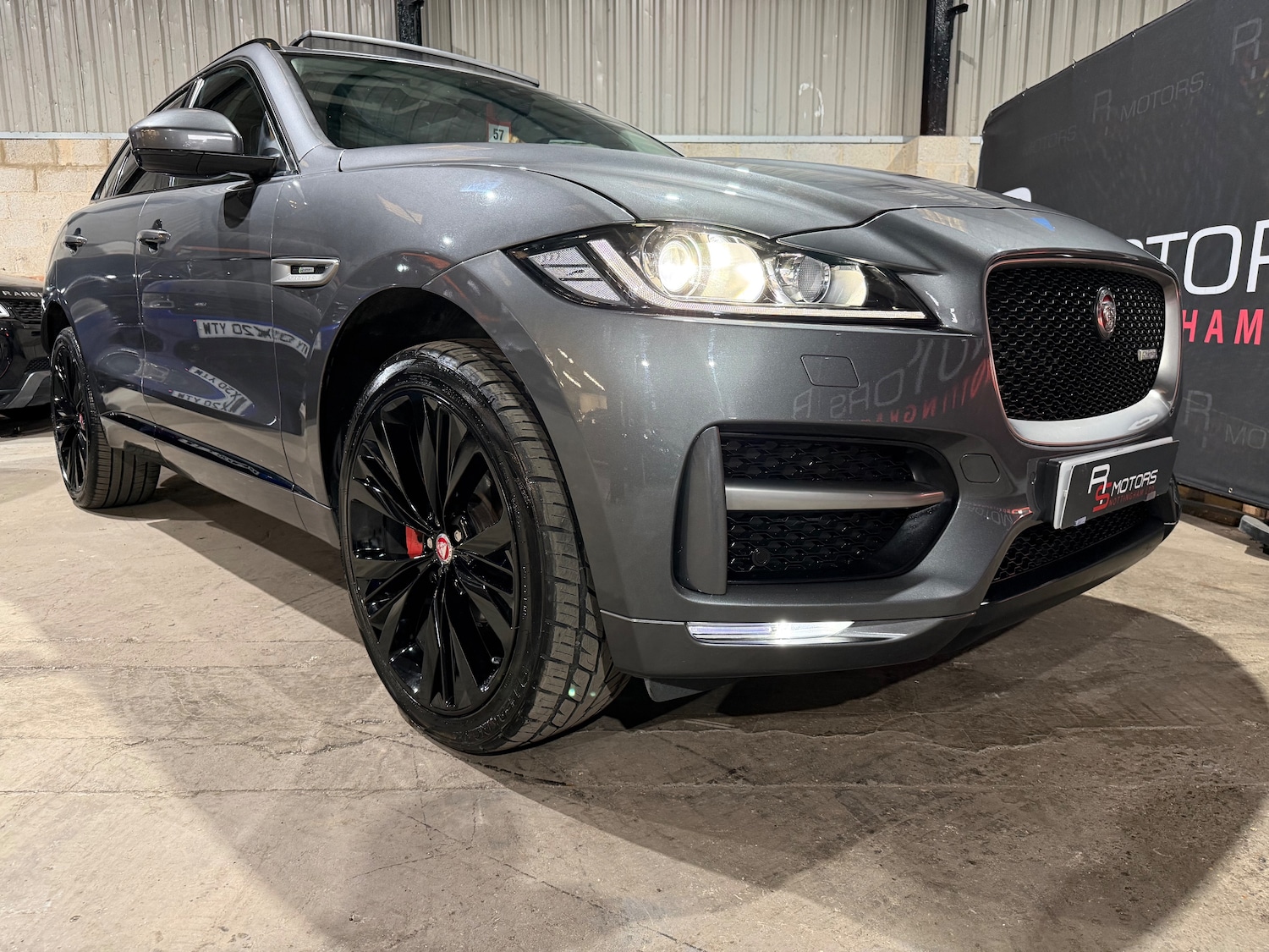 Used Jaguar F-Pace 2016 for sale - 78107092: Photo 50