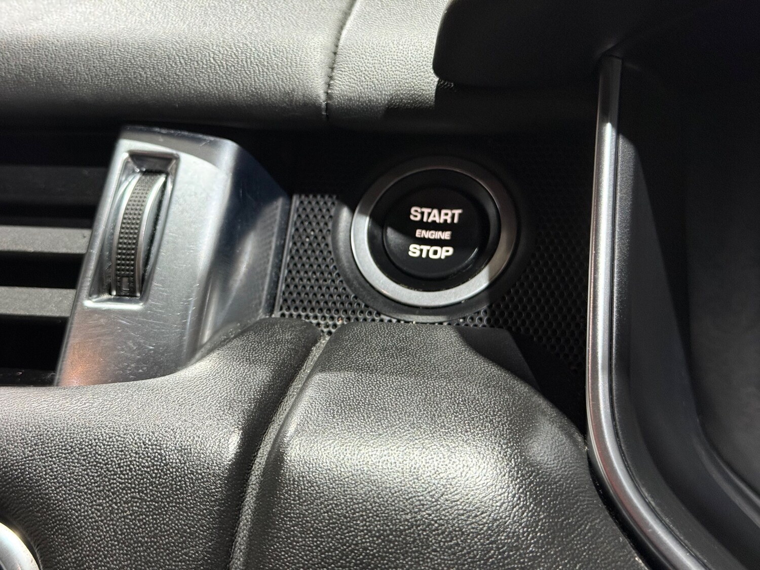 Used Land Rover Range Rover Sport 2020 for sale - 77673988: Photo 59