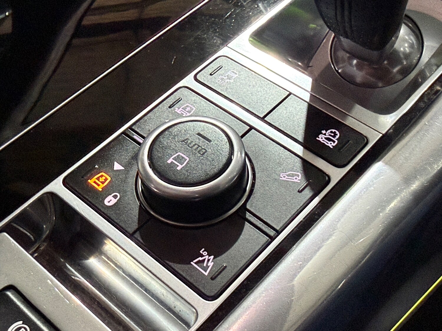 Used Land Rover Range Rover Sport 2020 for sale - 77673988: Photo 60