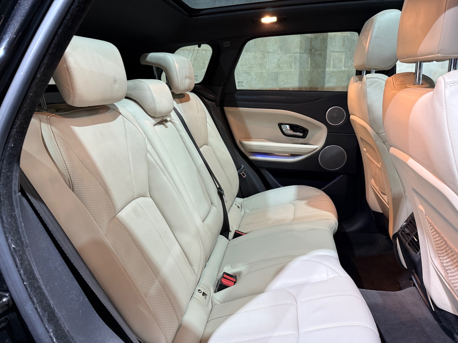Used Land Rover Range Rover Evoque 2016 for sale - 76351419: Photo 21