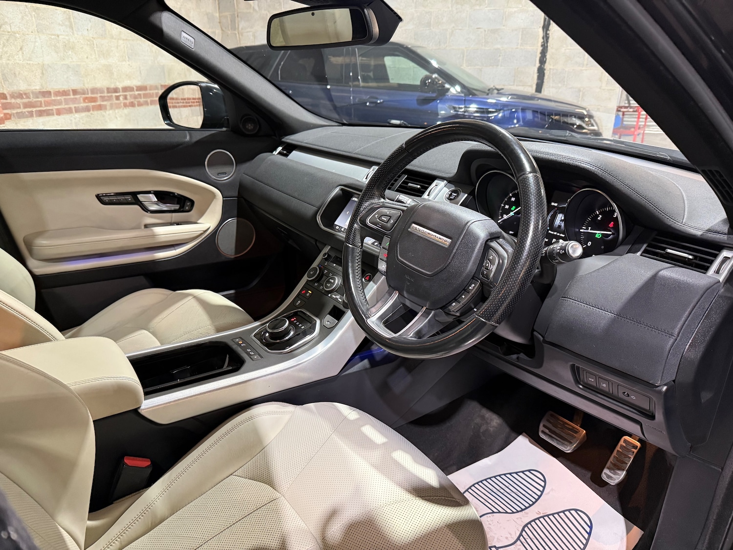 Used Land Rover Range Rover Evoque 2016 for sale - 76351419: Photo 26