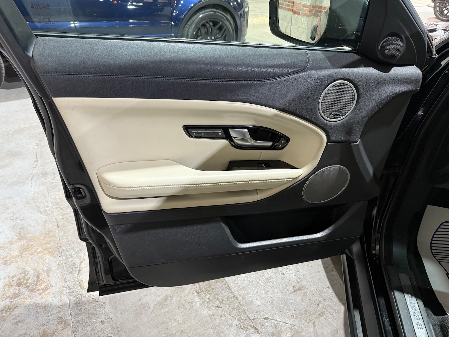 Used Land Rover Range Rover Evoque 2016 for sale - 76351419: Photo 7