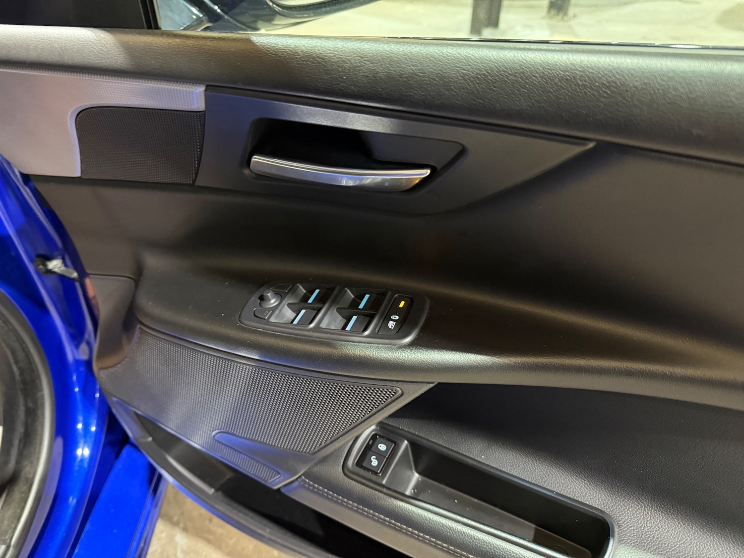 Used Jaguar XE 2017 for sale - 76198126: Photo 22