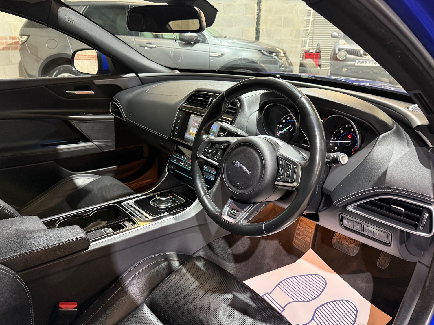 Used Jaguar XE 2017 for sale - 76198126: Photo 24