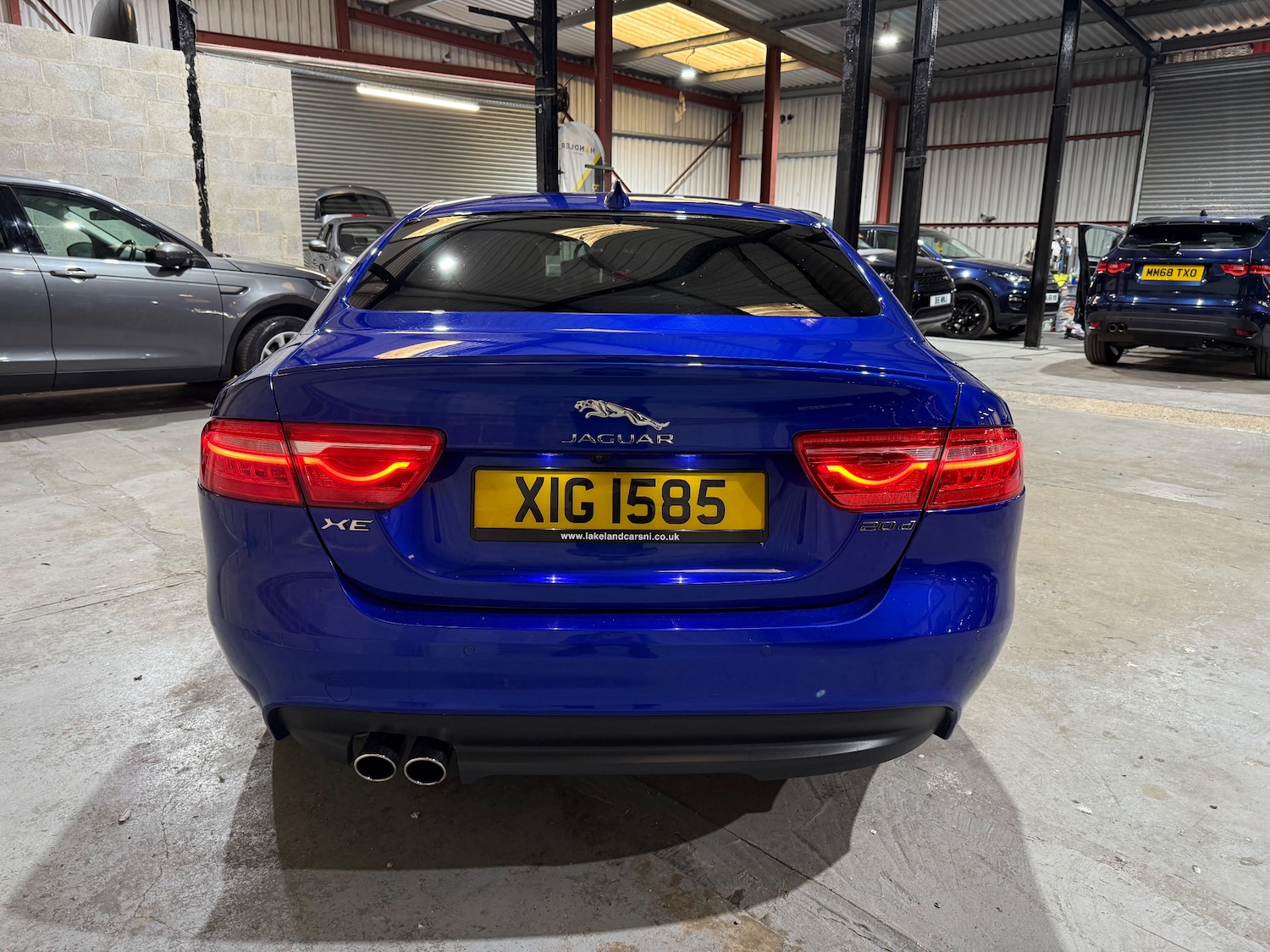 Used Jaguar XE 2017 for sale - 76198126: Photo 4