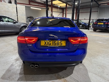Used Jaguar XE 2017 for sale - 76198126: Photo 4