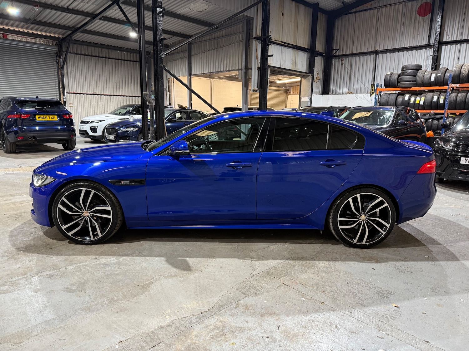Used Jaguar XE 2017 for sale - 76198126: Photo 5