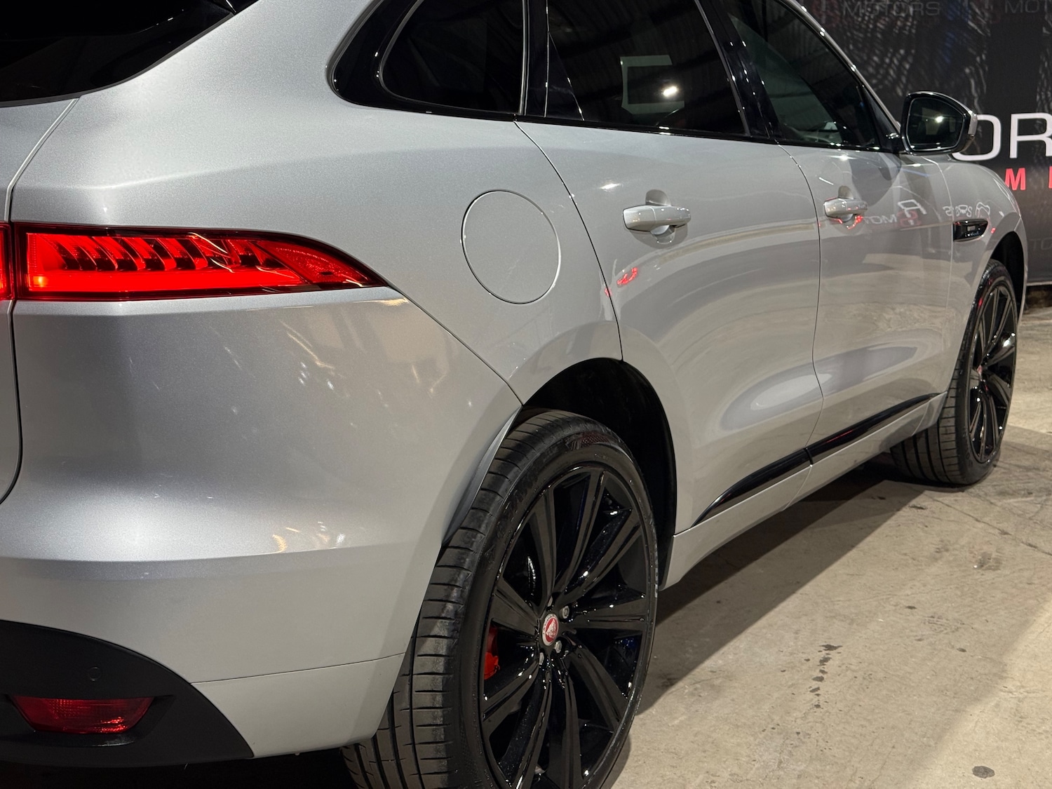 Used Jaguar F-Pace 2017 for sale - 77600549: Photo 16