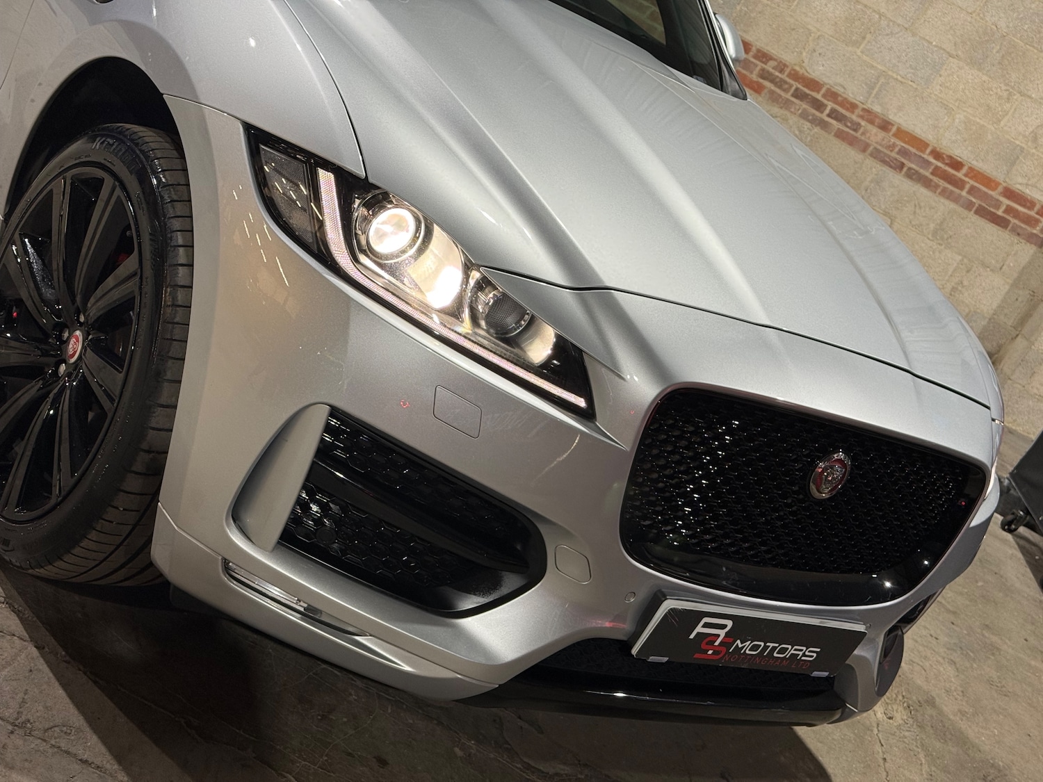 Used Jaguar F-Pace 2017 for sale - 77600549: Photo 20