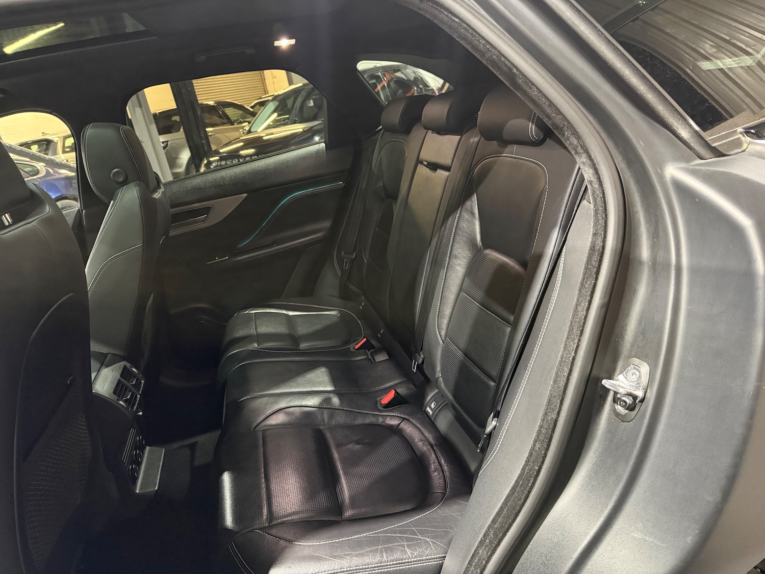 Used Jaguar F-Pace 2017 for sale - 77600549: Photo 27