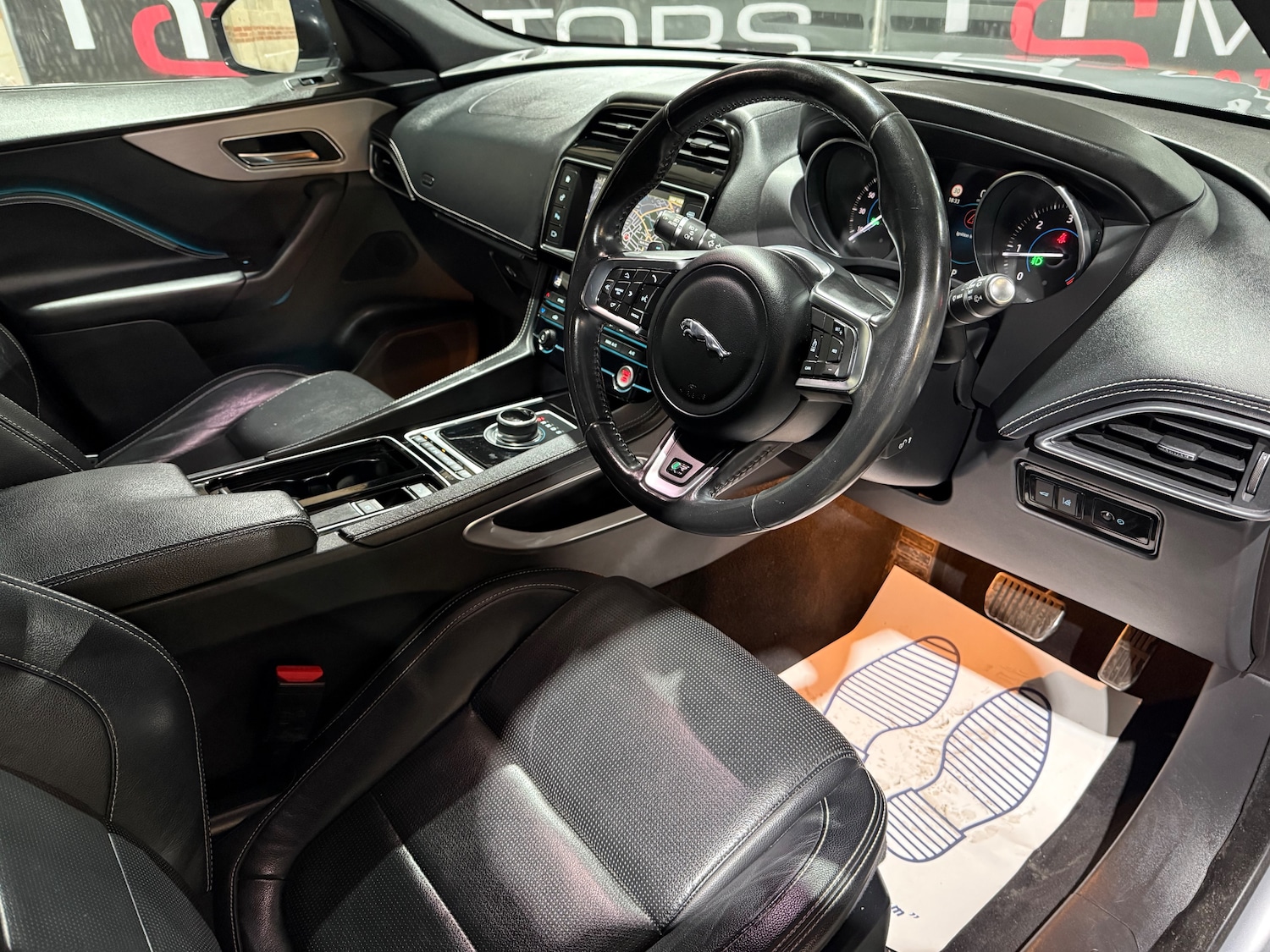 Used Jaguar F-Pace 2017 for sale - 77600549: Photo 34