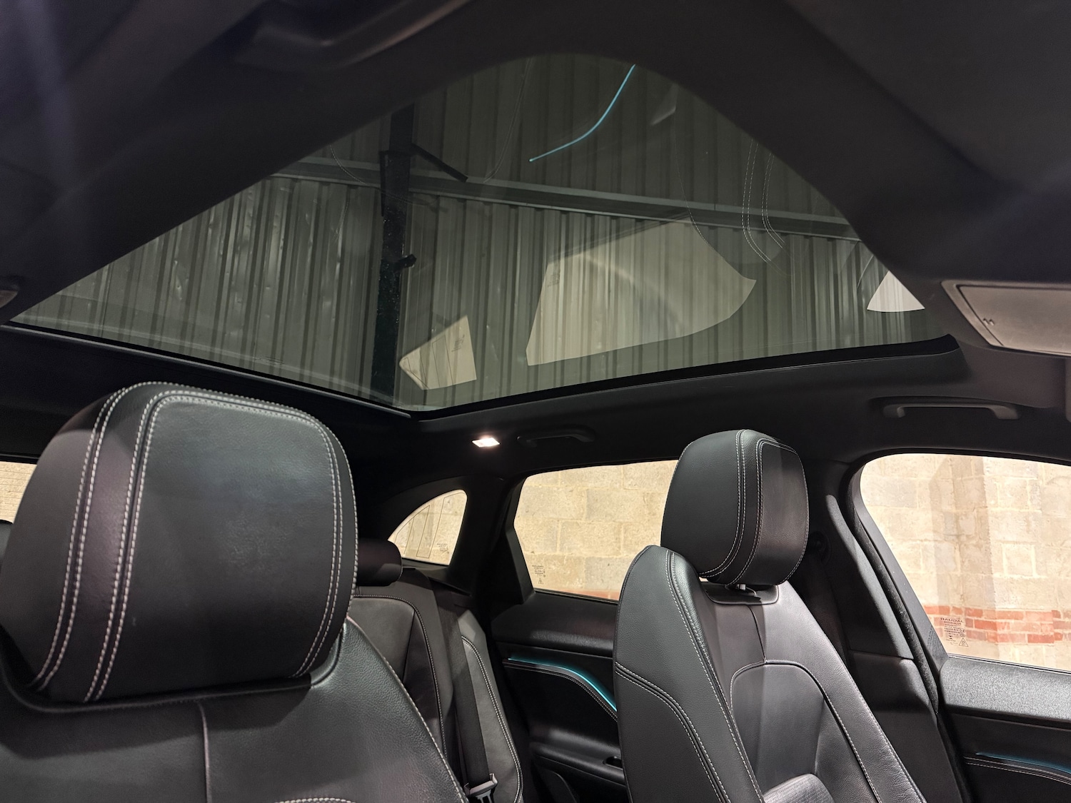 Used Jaguar F-Pace 2017 for sale - 77600549: Photo 36