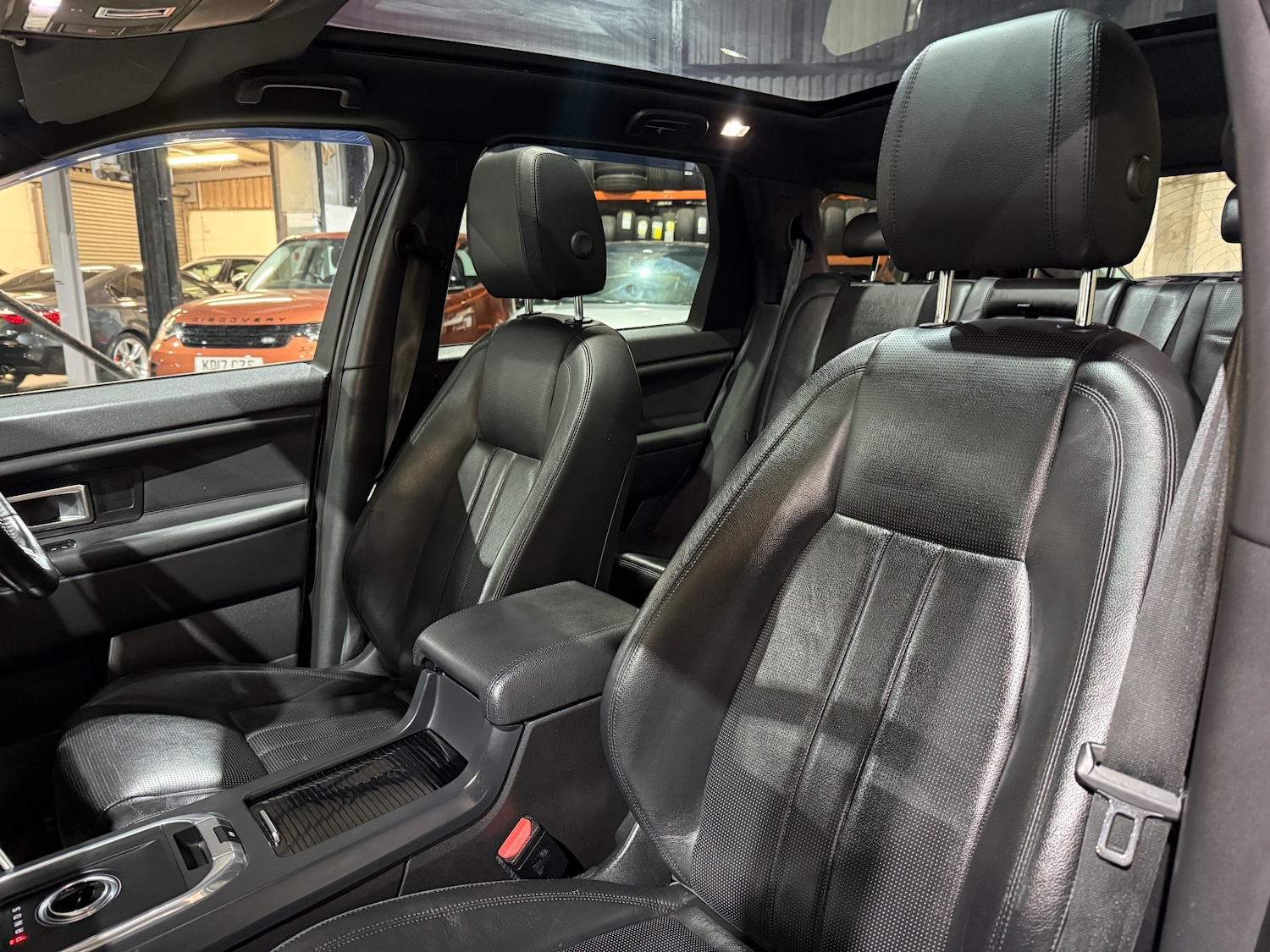 Used Land Rover Discovery Sport 2017 for sale - 76931719: Photo 10