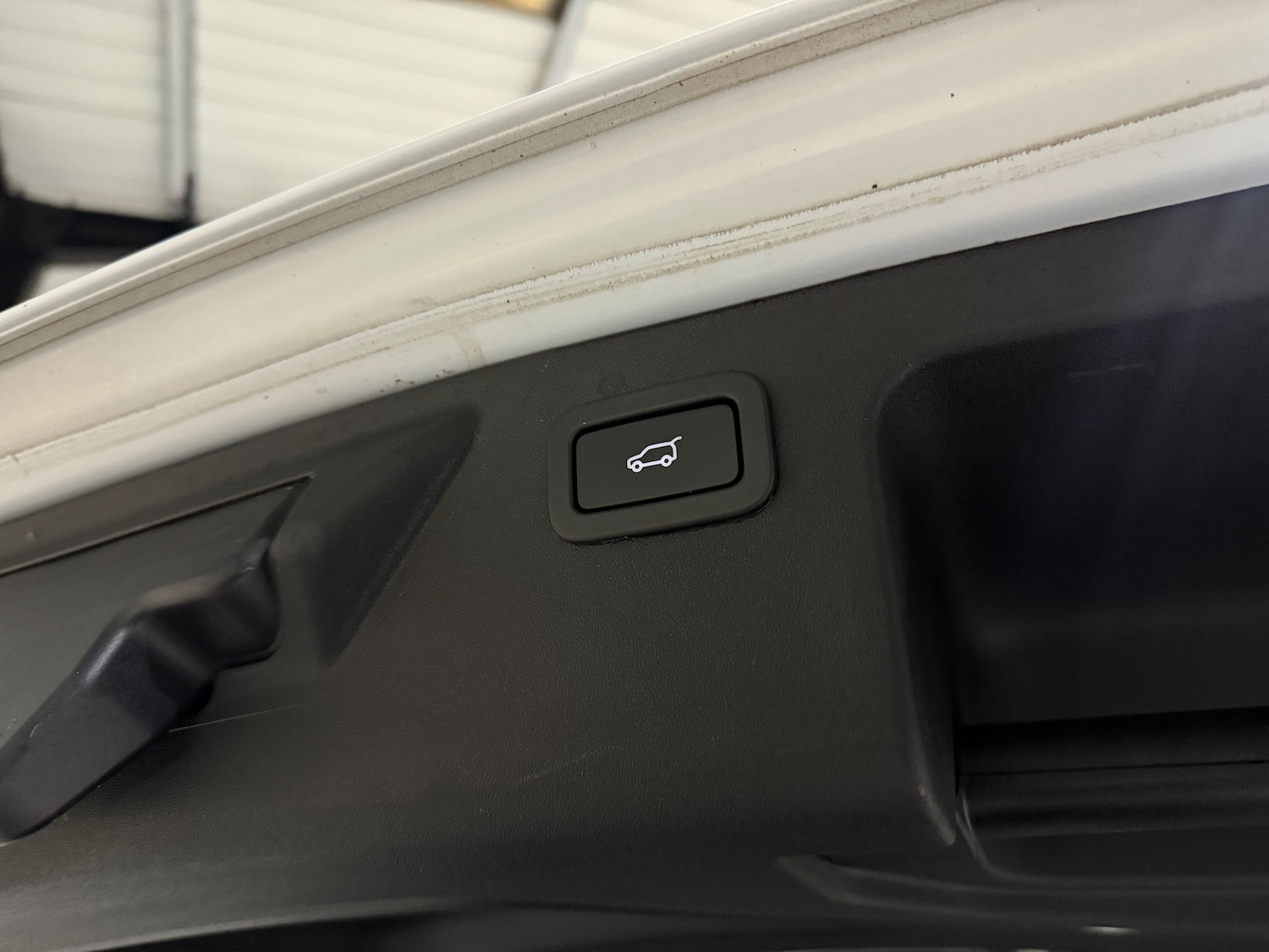 Used Land Rover Discovery Sport 2017 for sale - 76931719: Photo 18