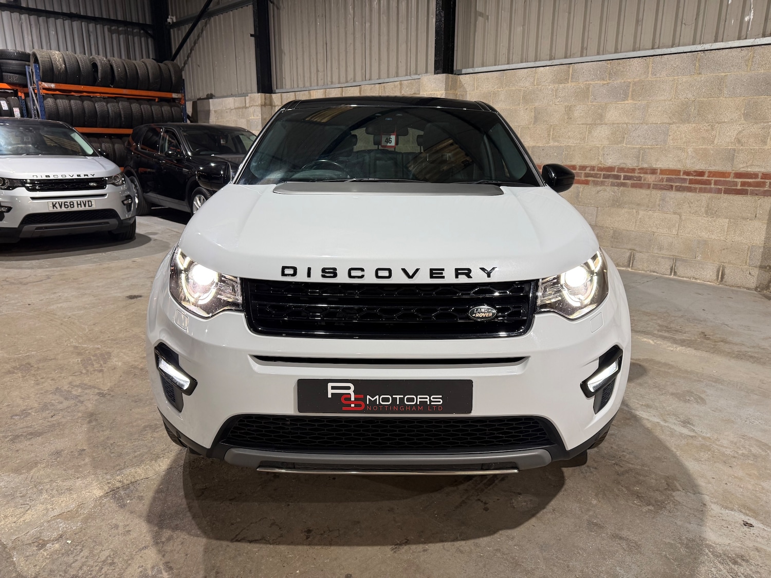 Used Land Rover Discovery Sport 2017 for sale - 76931719: Photo 6