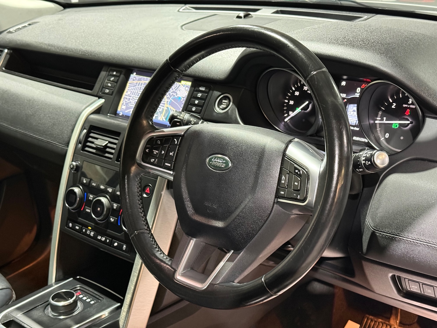 Used Land Rover Discovery Sport 2018 for sale - 77600553: Photo 41